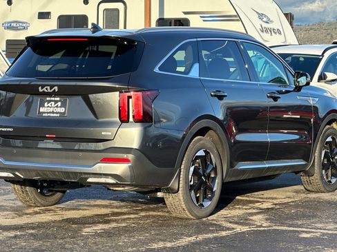 New 2026 Kia Sorento EX image 4