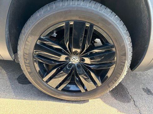 Used 2019 Volkswagen Atlas SEL Premium AWD/4WD image 15