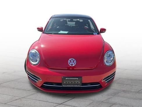 Used 2017 Volkswagen Beetle 1.8T SEL image 2