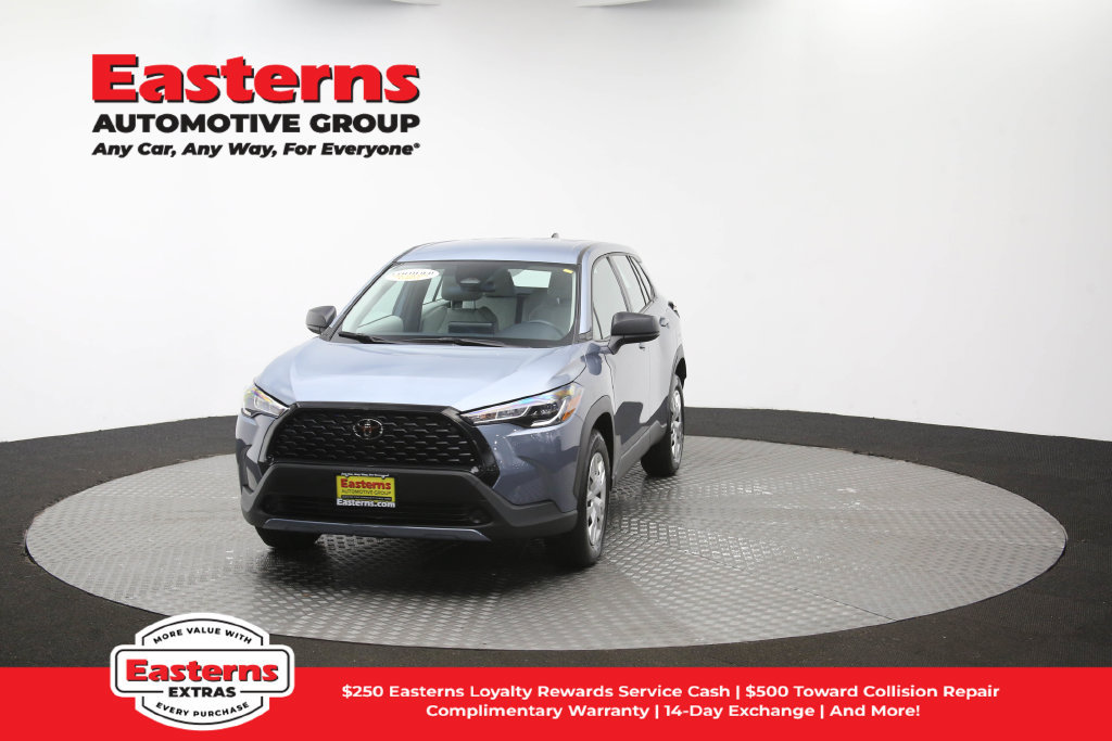 Used 2025 Toyota Corolla Cross L FWD image 53