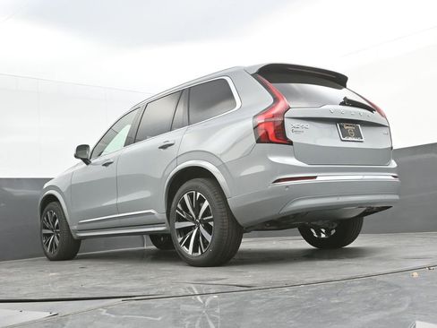 New 2026 Volvo XC90 B6 Core AWD/4WD image 33