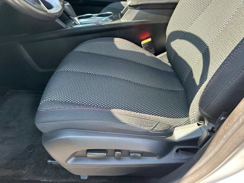 Used 2016 Chevrolet Equinox LT w/ Convenience Package AWD/4WD image 18