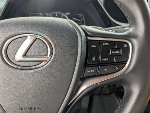 Certified 2025 Lexus ES 350 w/ Premium Package FWD image 21