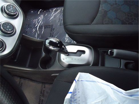 Used 2017 Chevrolet Spark LS image 22