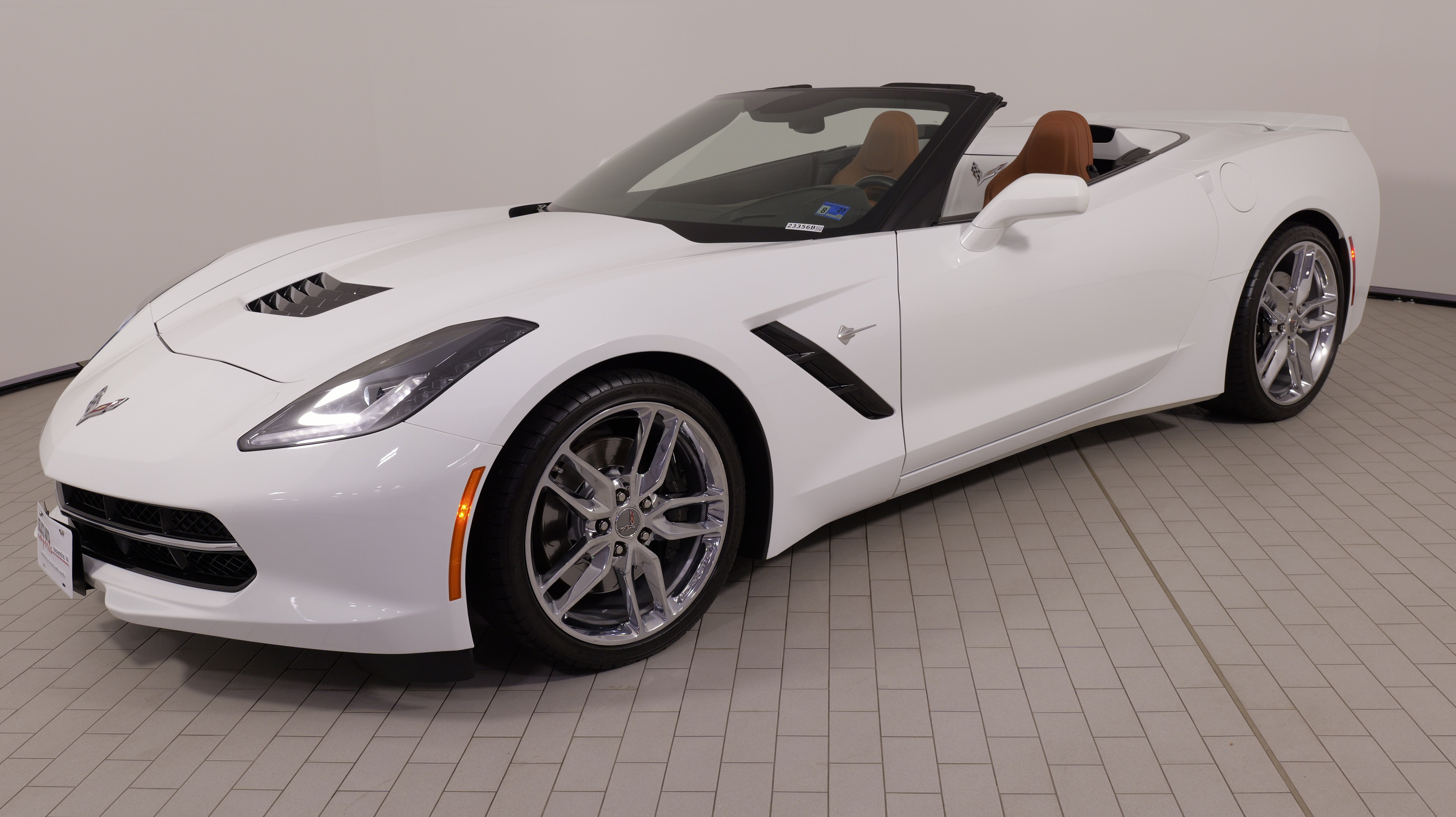 Used 2015 Chevrolet Corvette Stingray Convertible w/ 2LT Preferred Equipment Group RWD image 4