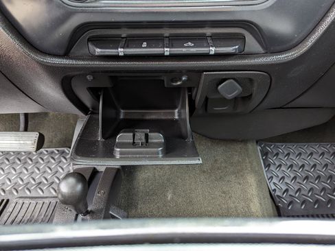 Used 2017 GMC Sierra 1500 4x4 Double Cab image 24