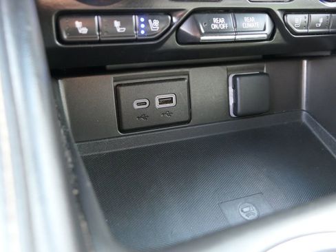 Used 2023 Chevrolet Tahoe Premier image 20