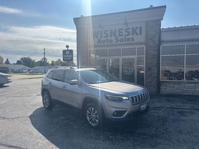 Used 2019 Jeep Cherokee Latitude Plus w/ Comfort/Convenience Group