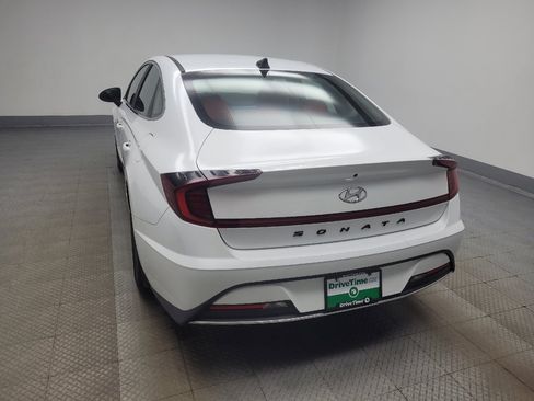Used 2021 Hyundai Sonata SE w/ Preferred Accessory Package FWD image 6