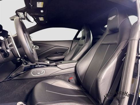 Used 2021 Aston Martin V8 Vantage Coupe RWD image 11