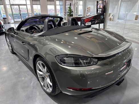 Used 2021 Porsche 718 Boxster image 27