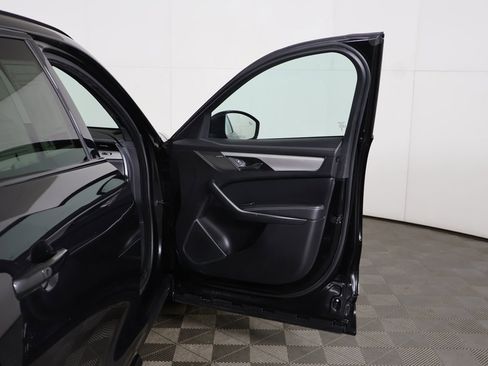 Used 2024 Jaguar F-PACE R-Dynamic S image 23