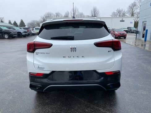 Used 2024 Buick Encore GX Sport Touring w/ Comfort Package image 4