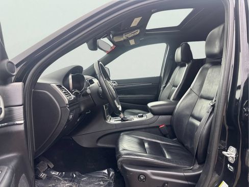 Used 2021 Jeep Grand Cherokee Limited AWD/4WD image 11