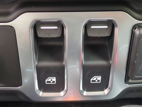 New 2026 Jeep Wrangler Sport S image 25