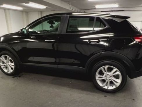 Certified 2022 Buick Encore GX Preferred w/ Cold Weather Comfort Package AWD/4WD image 6
