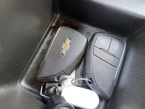 Used 2023 Chevrolet Colorado W/T image 44