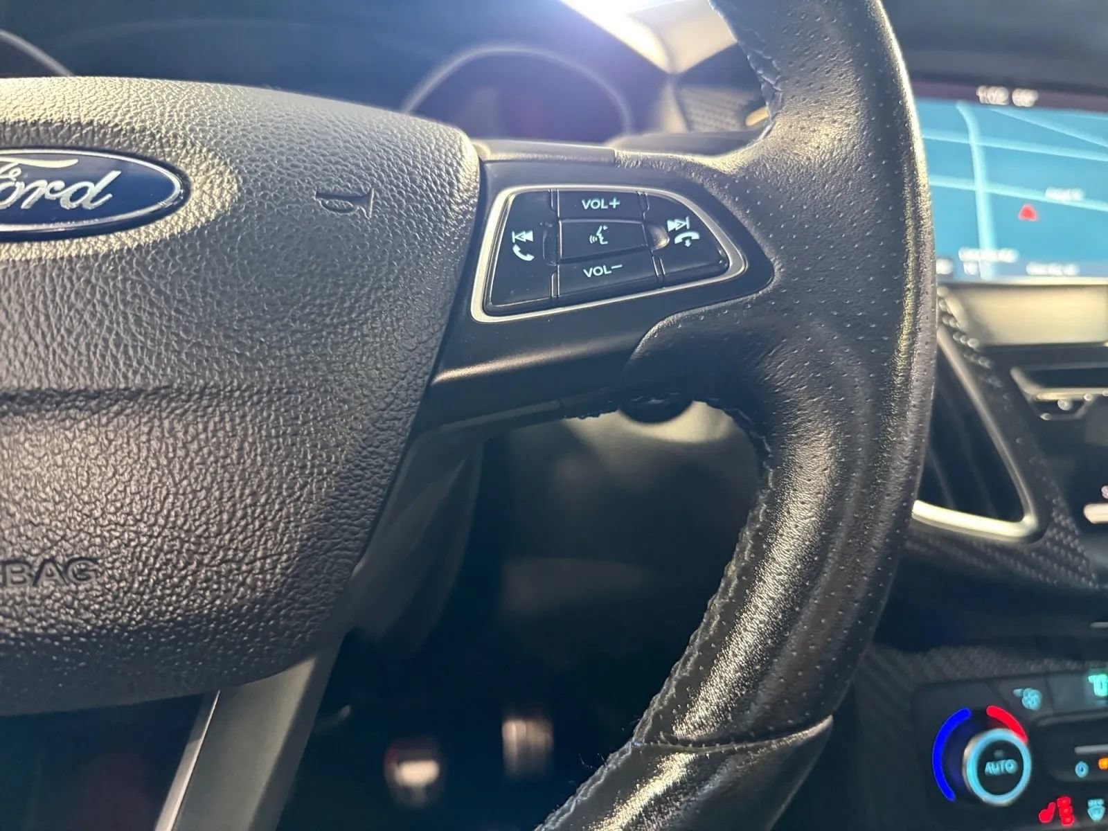 Used 2017 Ford Focus RS AWD/4WD image 25