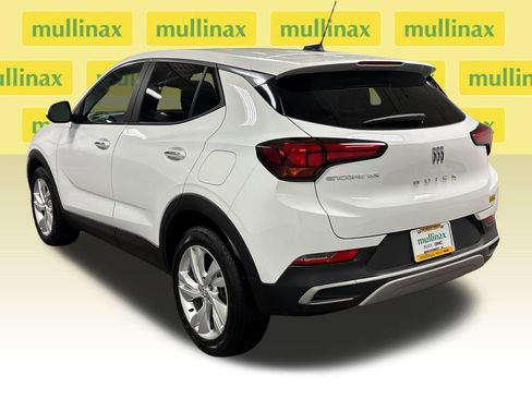 Used 2024 Buick Encore GX Preferred FWD image 17