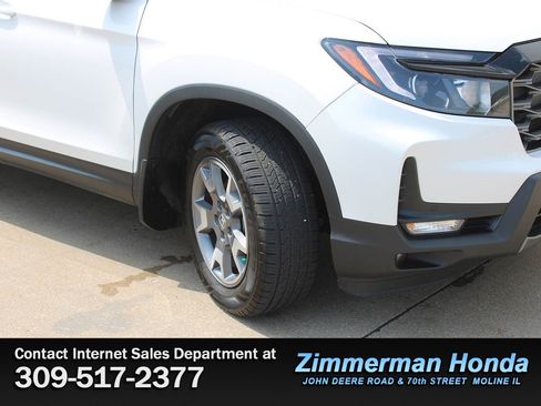 Certified 2023 Honda Passport TrailSport image 21
