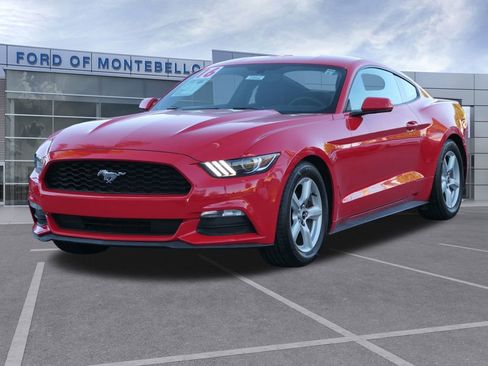 Used 2016 Ford Mustang V6 image 8