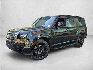 Used 2025 Land Rover Defender 130 X-Dynamic SE AWD/4WD video 1