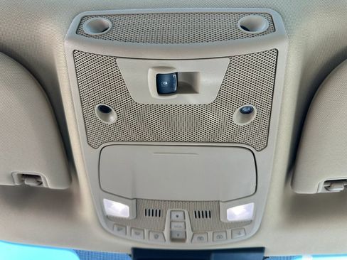 Used 2018 Ford F150 Lariat w/ Equipment Group 502A Luxury AWD/4WD image 29