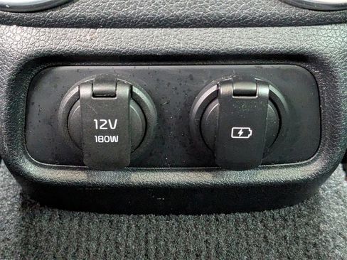 Used 2019 Kia Stinger GT image 13