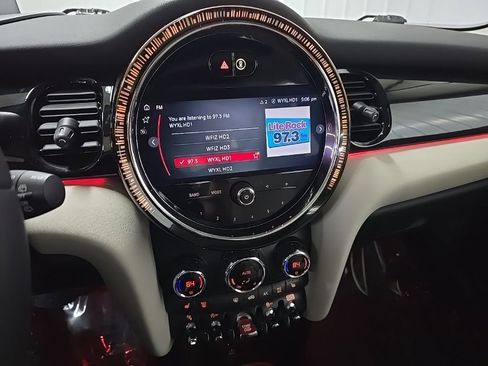 Used 2023 MINI Cooper S image 23