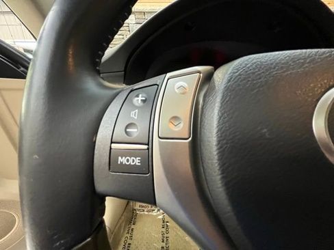 Used 2013 Lexus ES 350 w/ Premium Pkg FWD image 19