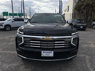 New 2026 Chevrolet Suburban Premier video 2
