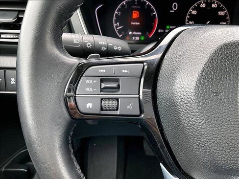 Used 2023 Honda Pilot Touring image 20
