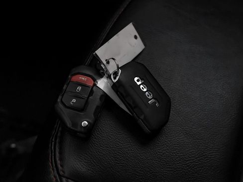 Used 2019 Jeep Wrangler Unlimited Rubicon AWD/4WD image 50