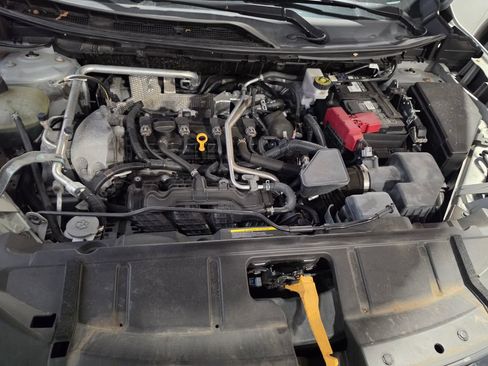 Used 2021 Nissan Rogue SV AWD/4WD image 9