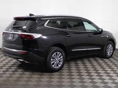 Used 2024 Buick Enclave Premium image 15