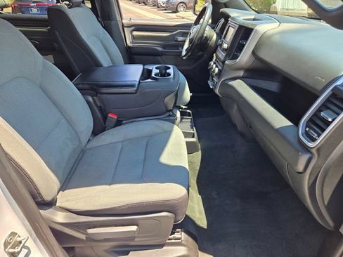 Used 2022 RAM 1500 Big Horn AWD/4WD image 15
