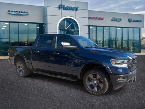 Used 2020 RAM 1500 Big Horn w/ Built-to-serve Edition AWD/4WD image 1