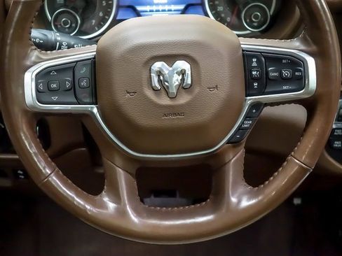 Used 2019 RAM 1500 Laramie image 15