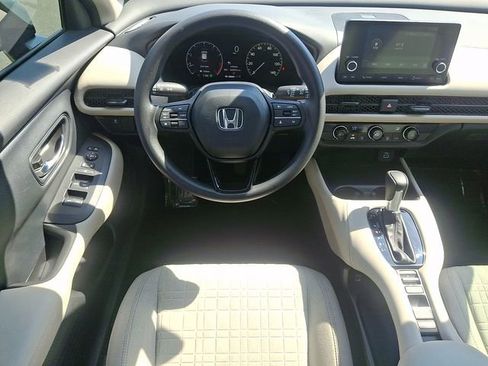 Used 2024 Honda HR-V LX image 12