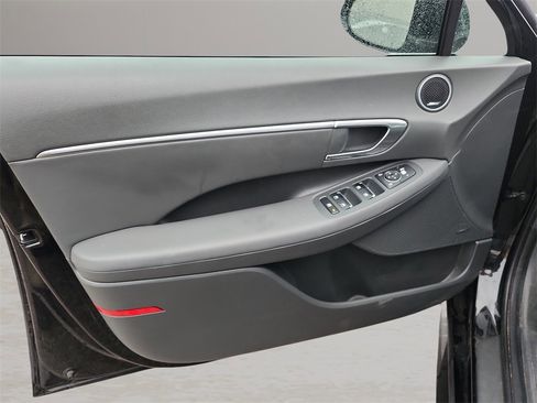 Used 2023 Hyundai Sonata SEL Plus w/ Cargo Package image 14