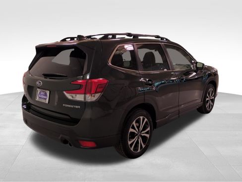 Certified 2023 Subaru Forester Limited image 4