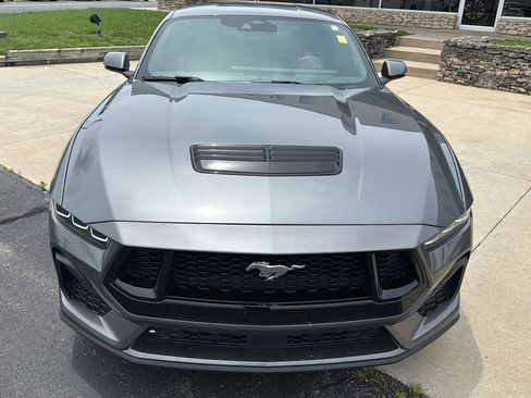 Used 2024 Ford Mustang GT Premium RWD image 2