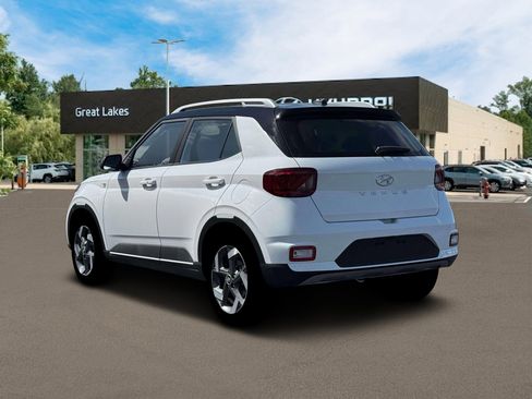 New 2026 Hyundai Venue SEL image 5