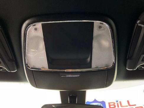 Used 2023 Dodge Charger SXT RWD image 20