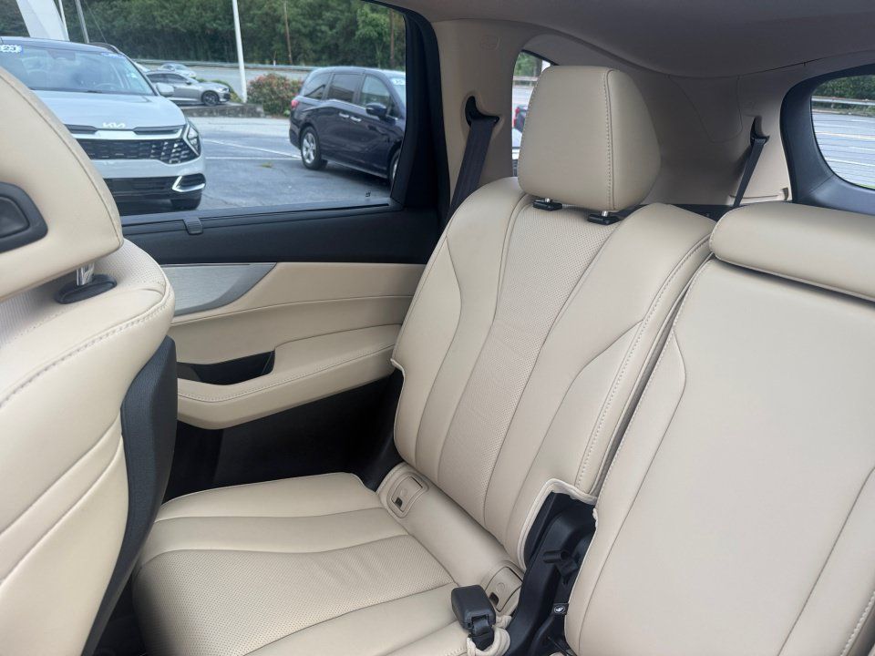 Used 2024 Acura MDX w/ Technology Package FWD image 29