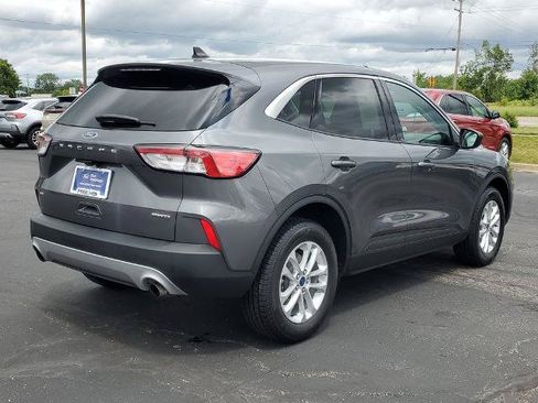 Certified 2022 Ford Escape SE AWD/4WD image 4