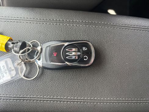 Used 2025 Buick Encore GX Preferred image 21