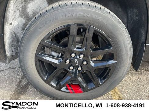 Used 2023 Chevrolet Traverse Premier w/ Redline Edition image 10