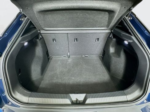 Used 2023 Volkswagen ID.4 2WD image 28