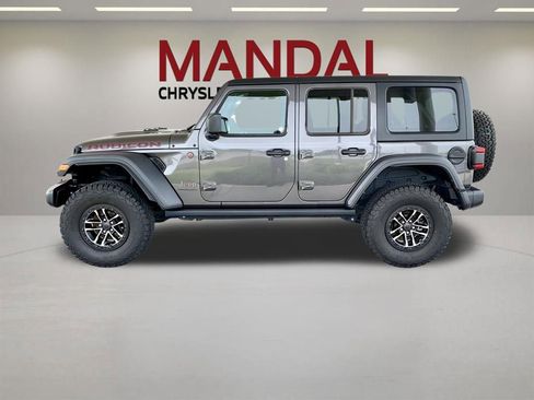 Used 2024 Jeep Wrangler Unlimited Rubicon w/ XTREMEE 35" Tire Package AWD/4WD image 9